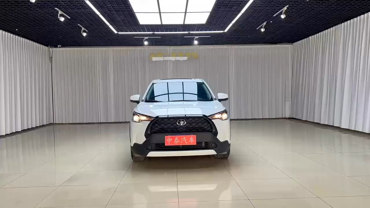 丰田 卡罗拉锐放 2024款 2.0L 先锋版